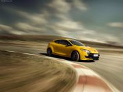Megane RS доступен в дилерских салонах Renault