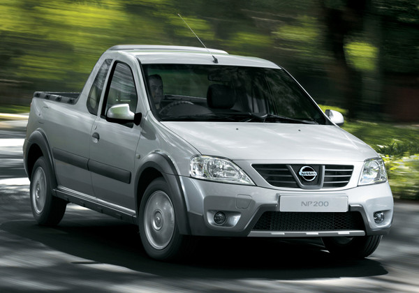 Nissan NP200 (Logan Пикап)