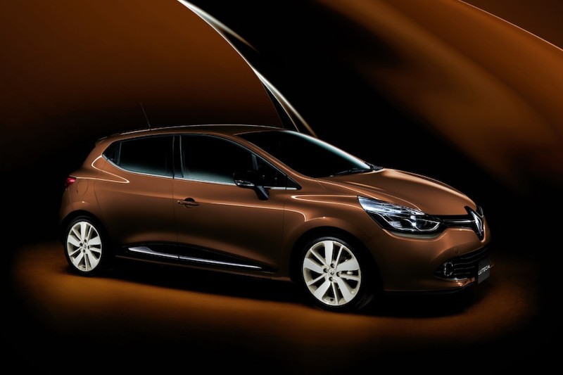 Шоколадная версия Clio (Lutecia) в Японии